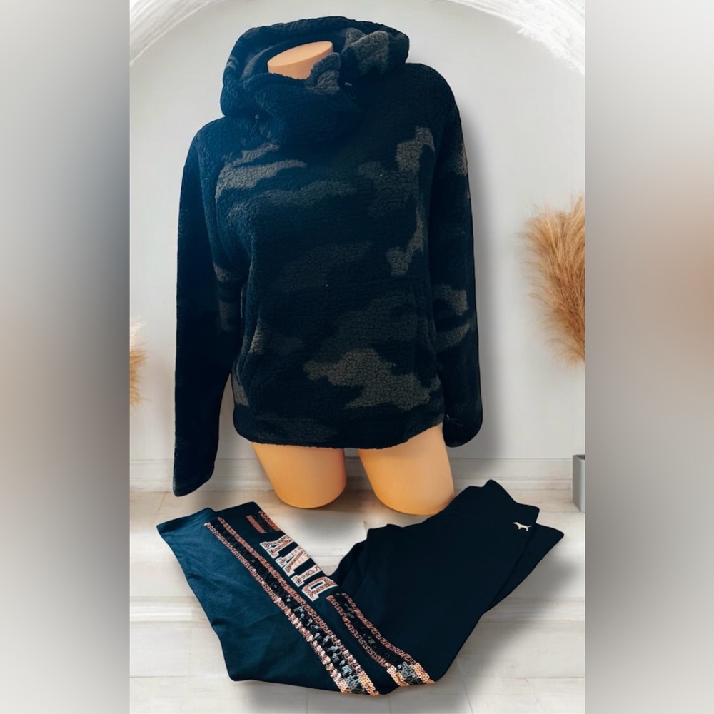 Hoodie Sherpa Sweater Victoria Secret PINK Camouflage & Yoga Bling Leggings XS